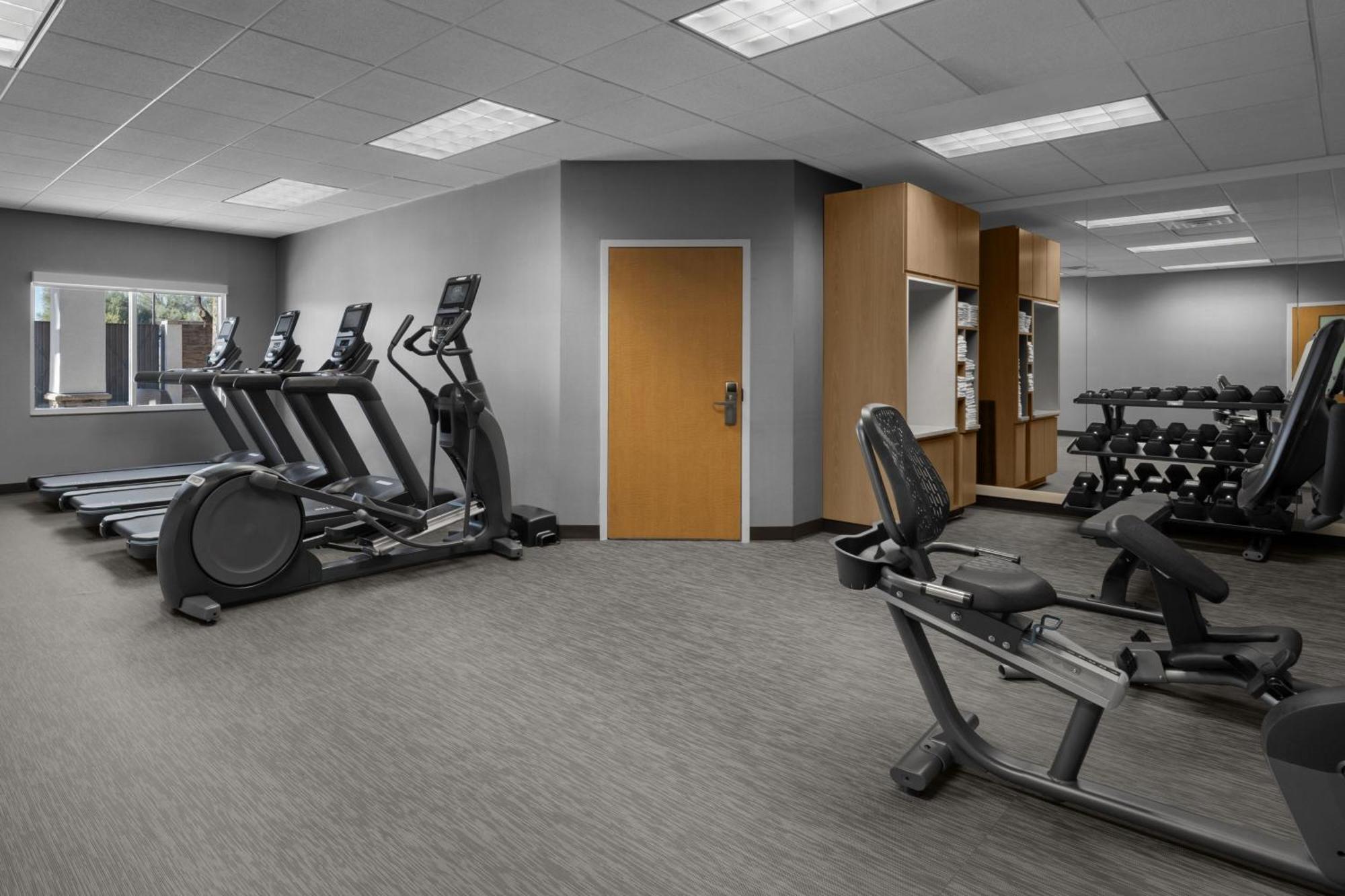 Courtyard By Marriott Phoenix West/Avondale Экстерьер фото
