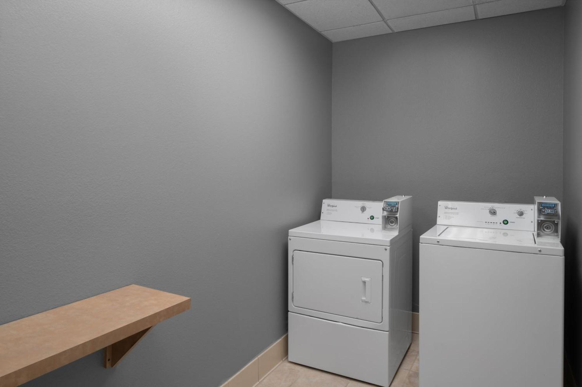Courtyard By Marriott Phoenix West/Avondale Экстерьер фото